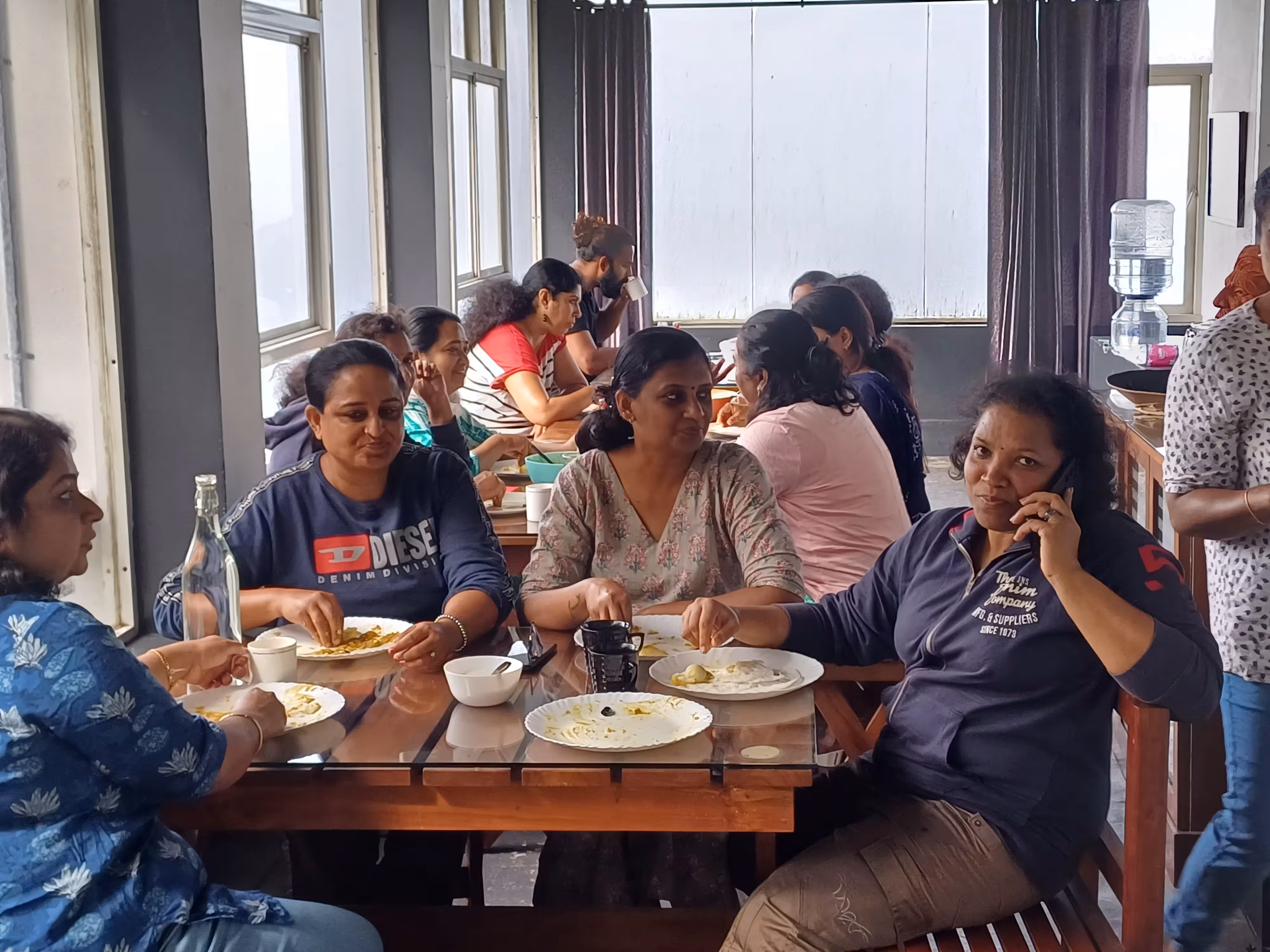 Veg/Non-veg food options